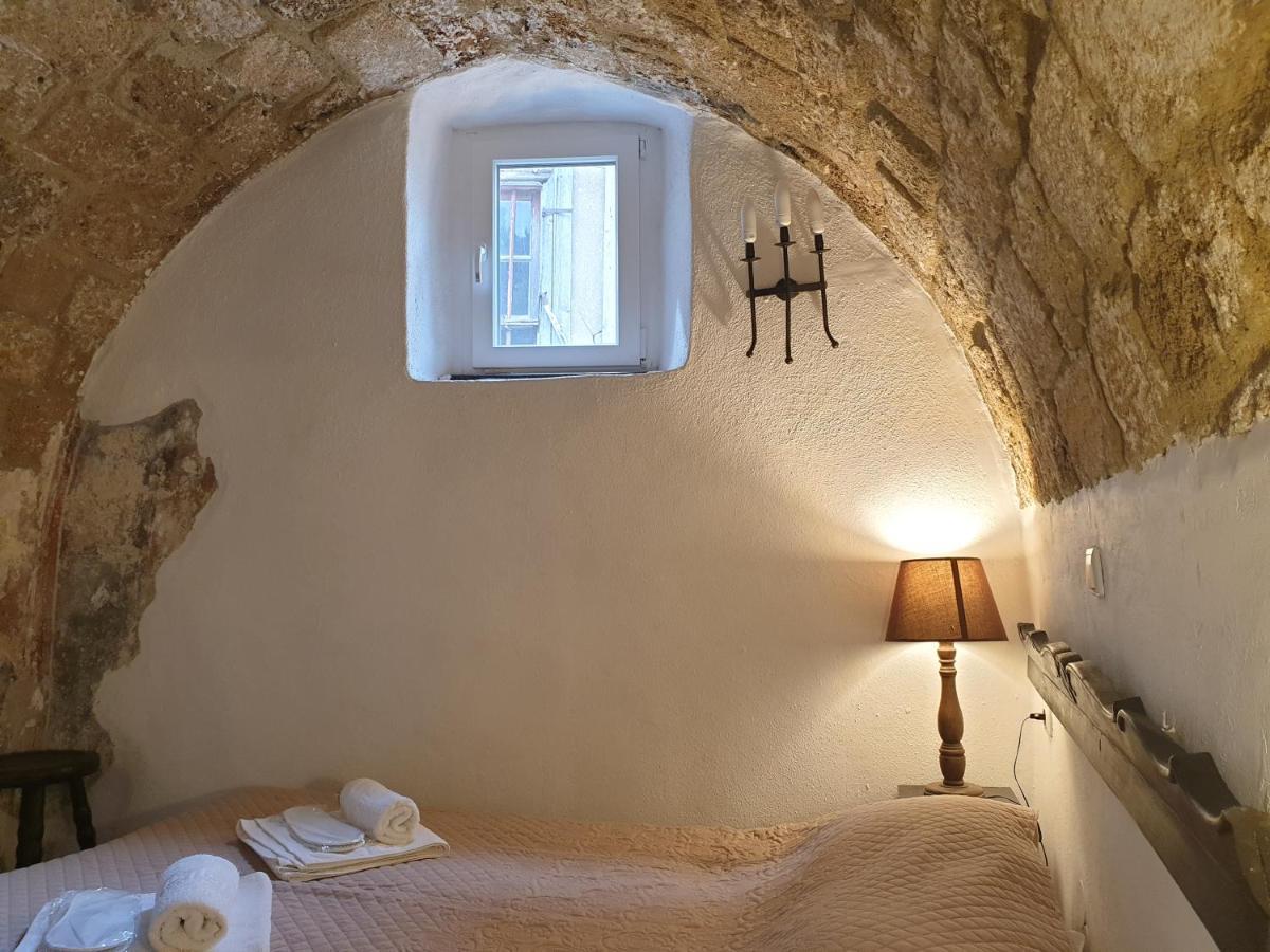 Chris Αpartments Old Town Lejlighed Rhodes City Eksteriør billede