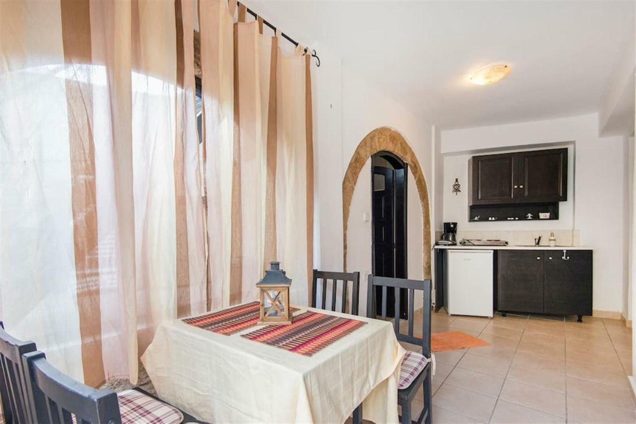 Chris Αpartments Old Town Lejlighed Rhodes City Eksteriør billede
